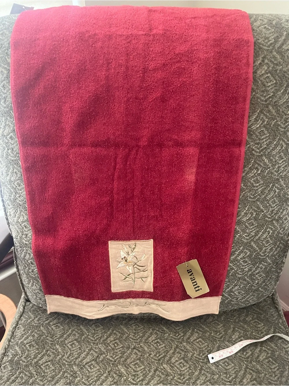 Avanti Burgundy Embroidered Floral Hand Towel